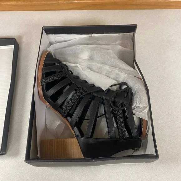 Portia Black Braided Block Heel by ccocci - Picture 4 of 11